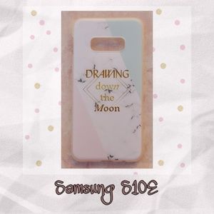 Drawing down the moon  Samsung Galaxy S10 E Case